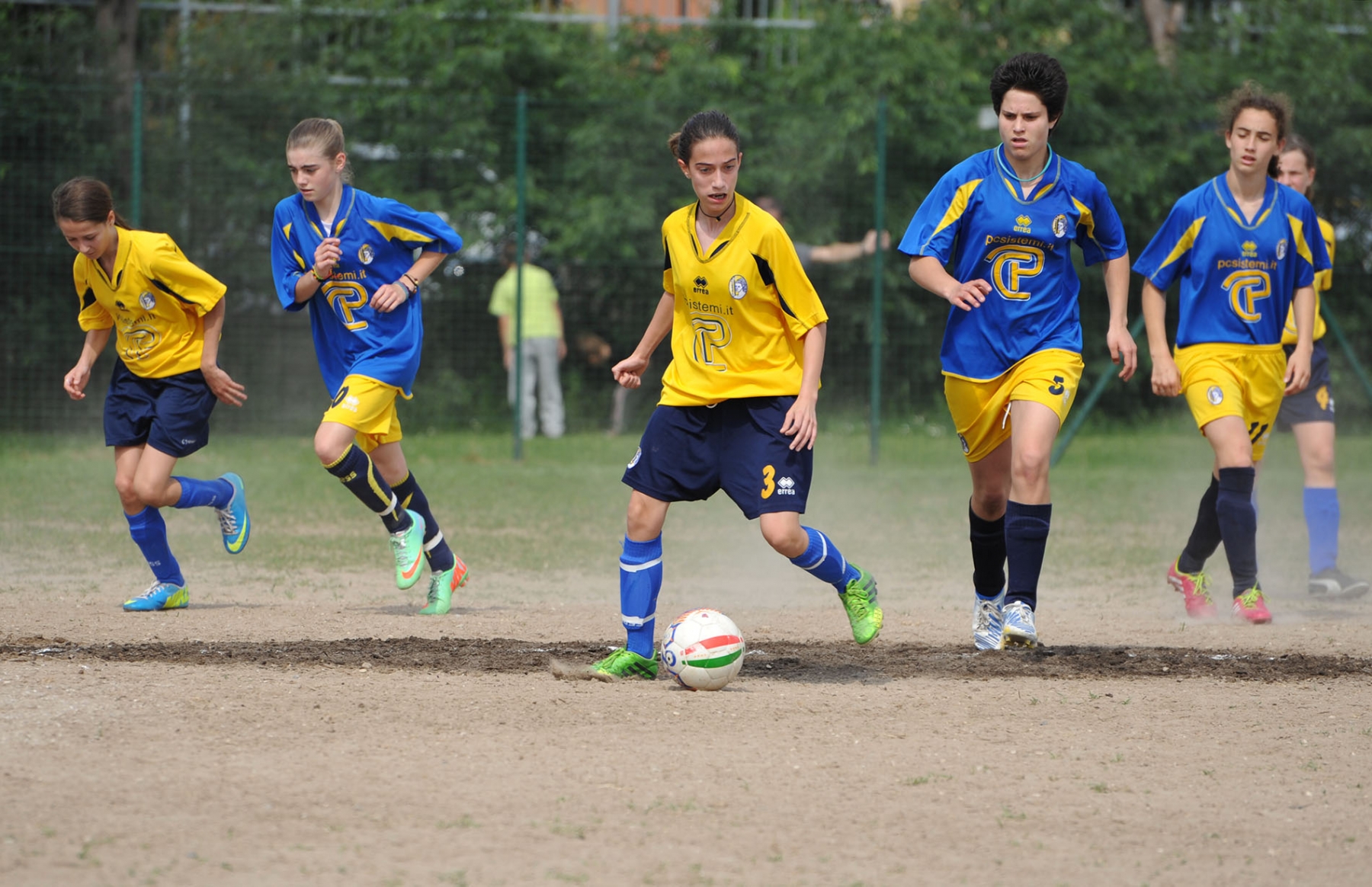 11-torneo-rosa-di-maggio-2014-cadidavid-calcio-femminile_13993257747_o