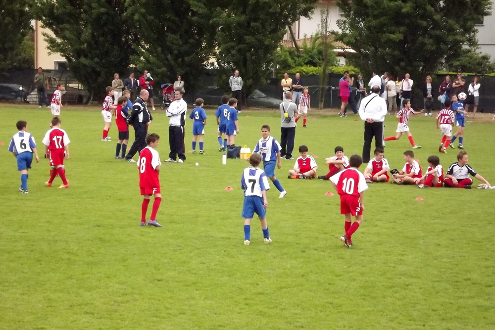 treviso---cadidavid-aprile-2012---1-raggruppamento-nazionale--scuole-calcio-qualificate-figc--in-campo-con-i-cuccioli_17004782780_o
